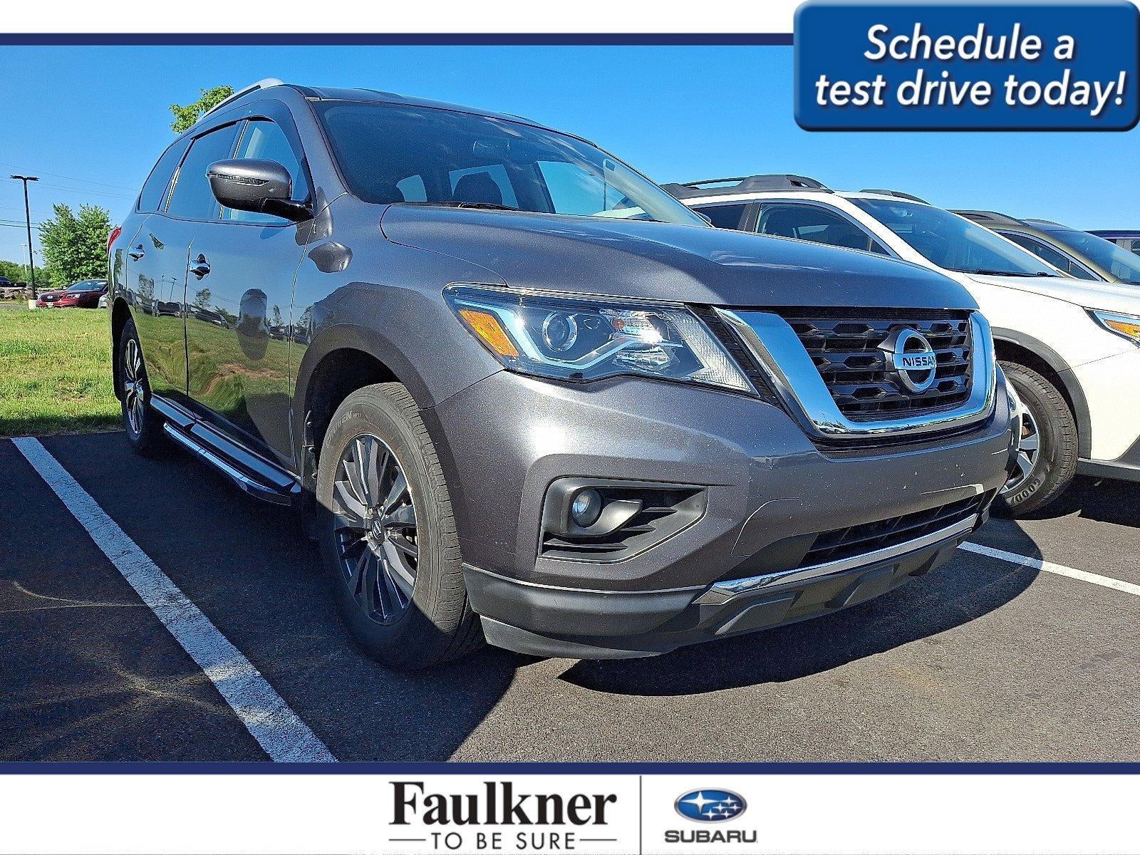 2020 Nissan Pathfinder 4x4 SV
