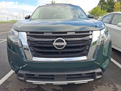 2023 Nissan Pathfinder SL 4WD