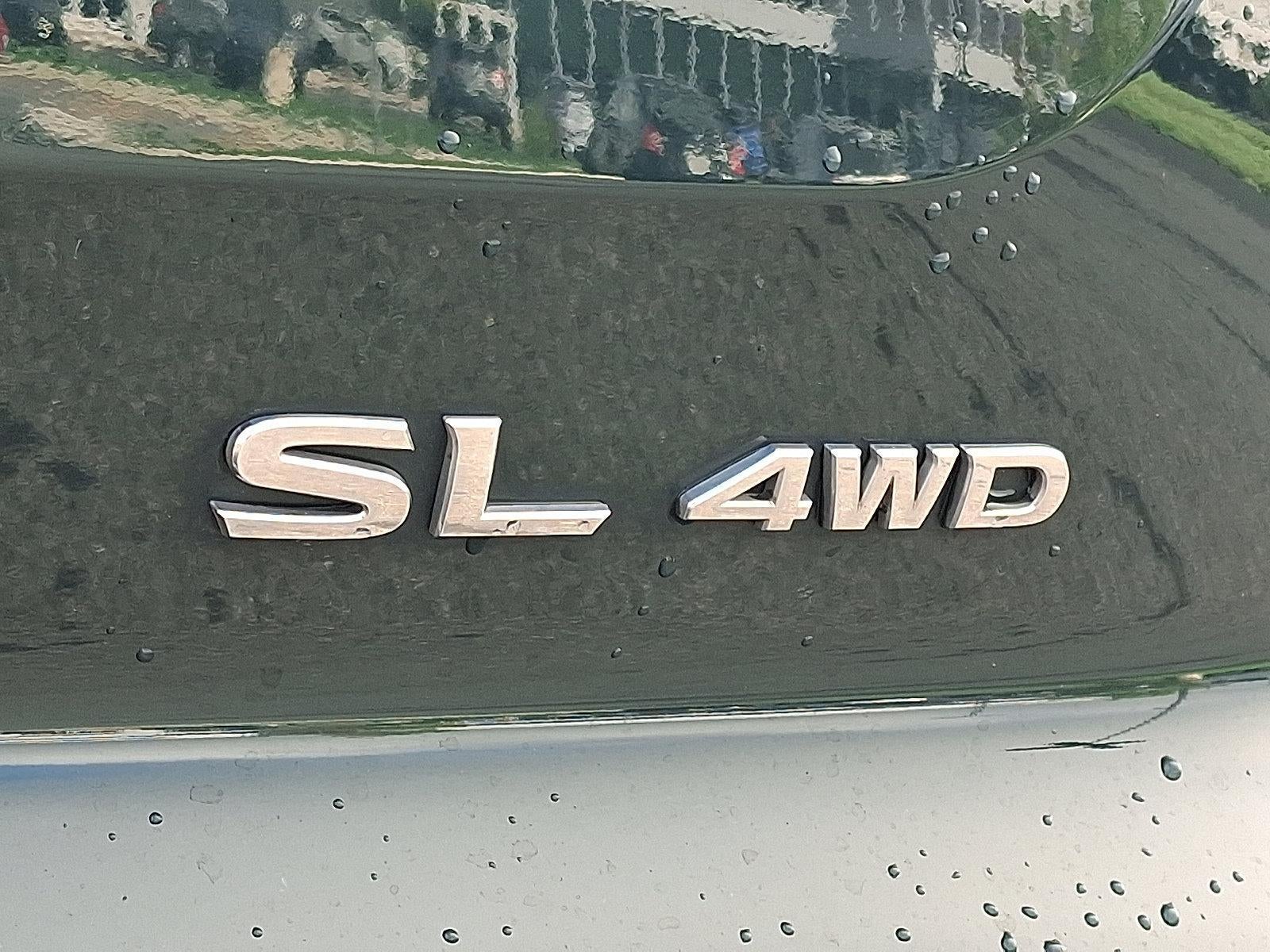 2023 Nissan Pathfinder SL 4WD