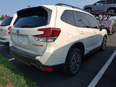 2021 Subaru Forester Premium CVT