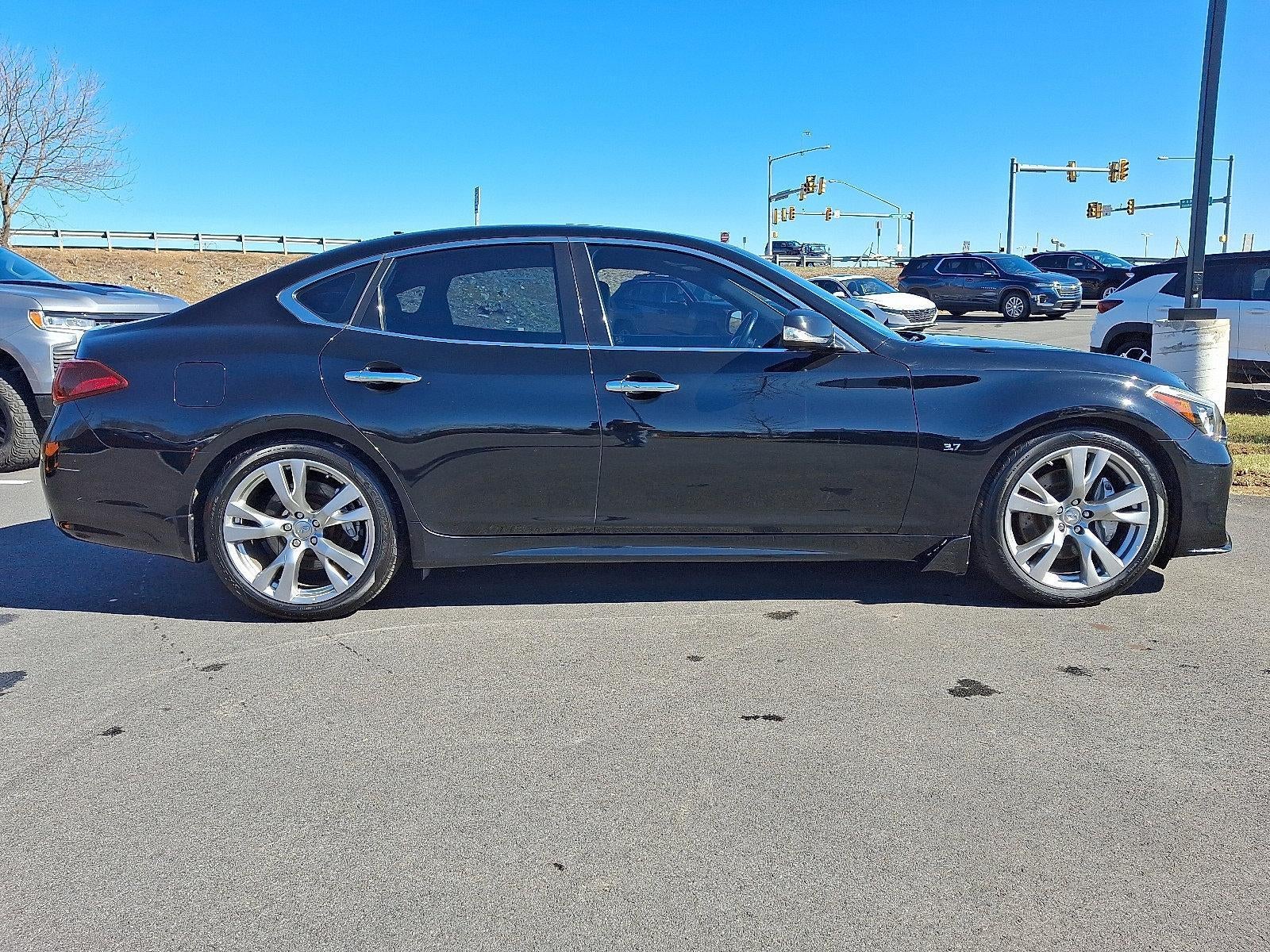 2015 INFINITI Q70 3.7 AWD