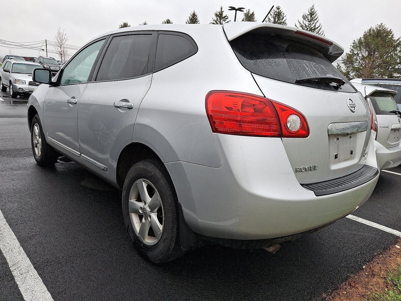 2013 Nissan Rogue AWD 4dr S