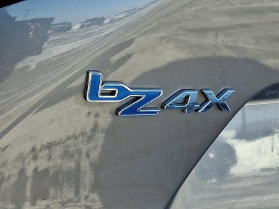 2024 Toyota bZ4X XLE AWD (Natl)