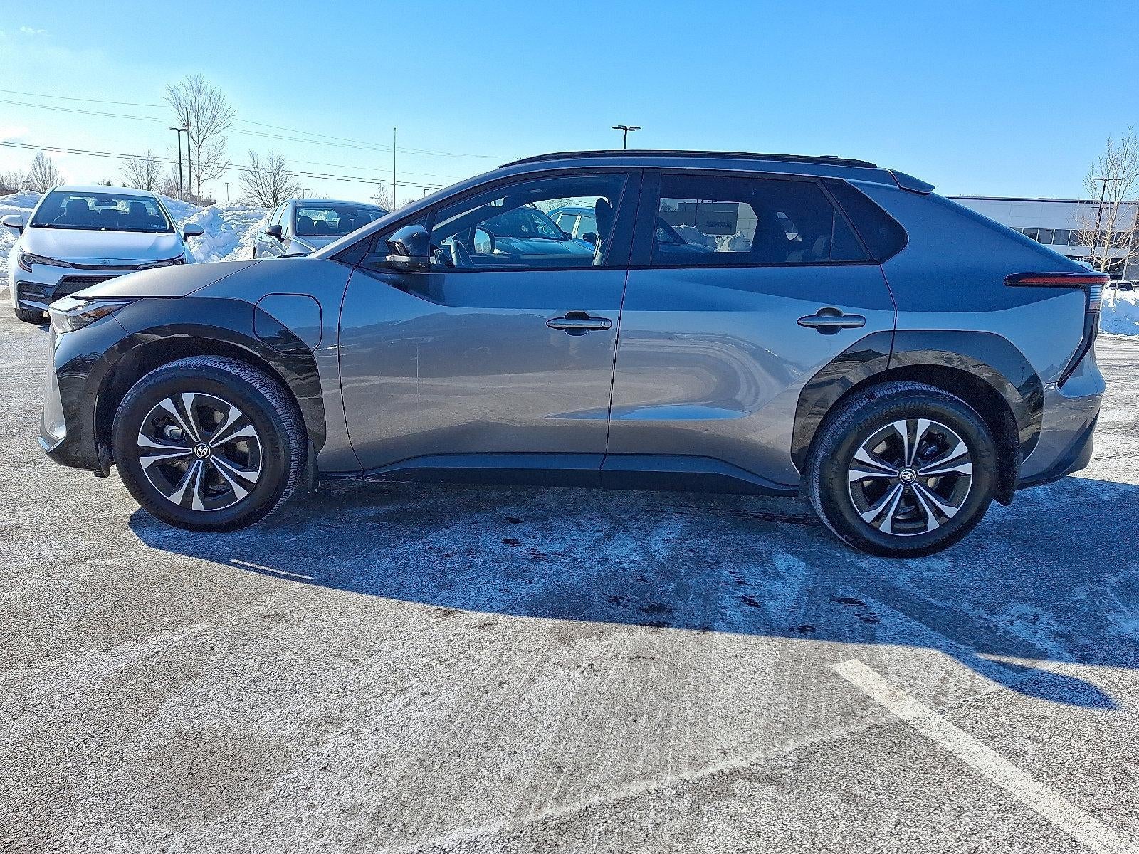 2024 Toyota bZ4X XLE AWD (Natl)