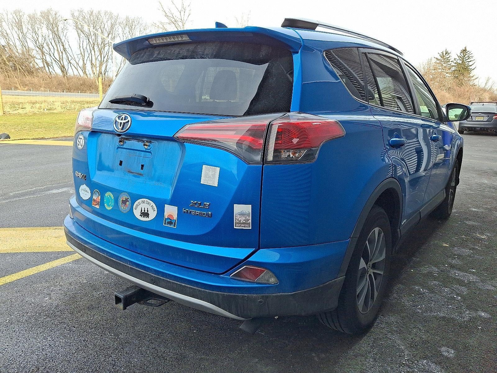 2016 Toyota RAV4 Hybrid AWD 4dr XLE (Natl)