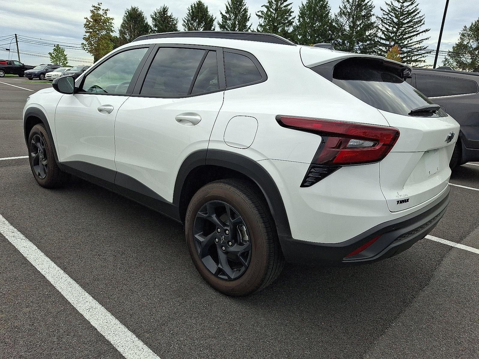 2026 Chevrolet Trax FWD 4dr LT