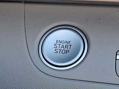 2021 Hyundai ELANTRA Limited IVT *Ltd Avail*