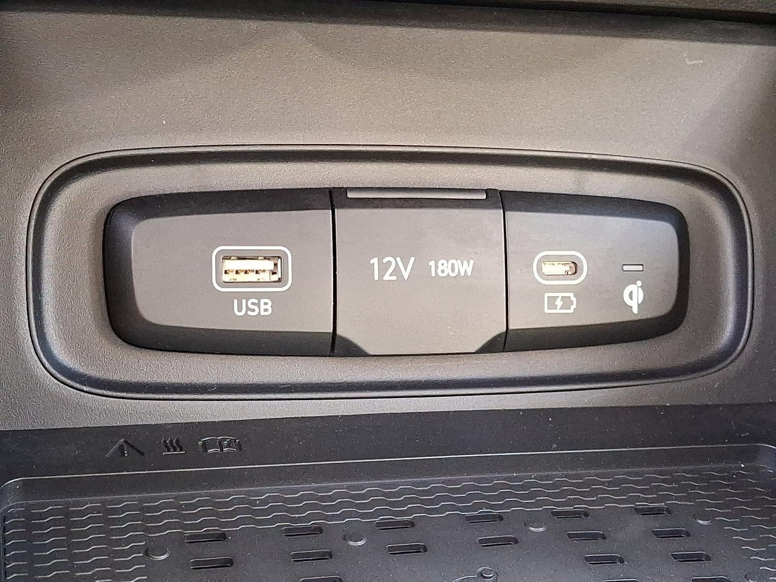 2025 Hyundai VENUE Limited IVT