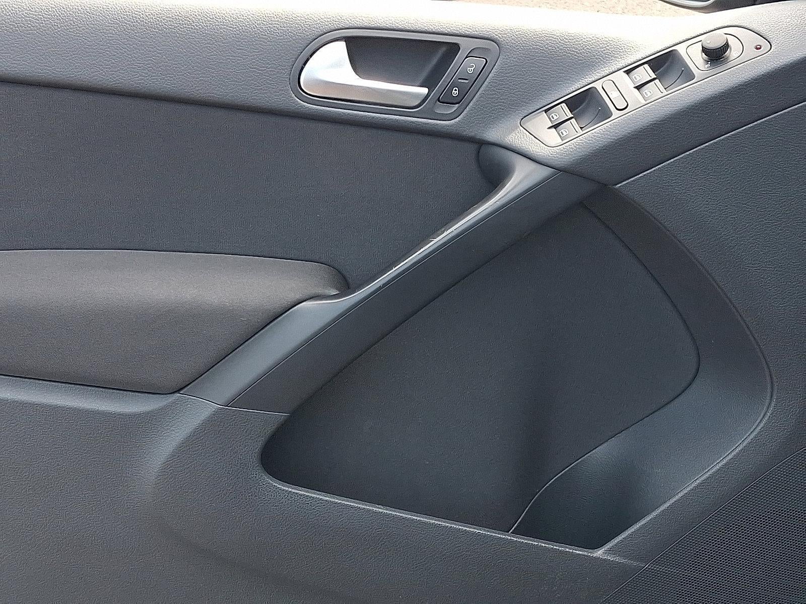 2014 Volkswagen Tiguan 4MOTION 4dr Auto S