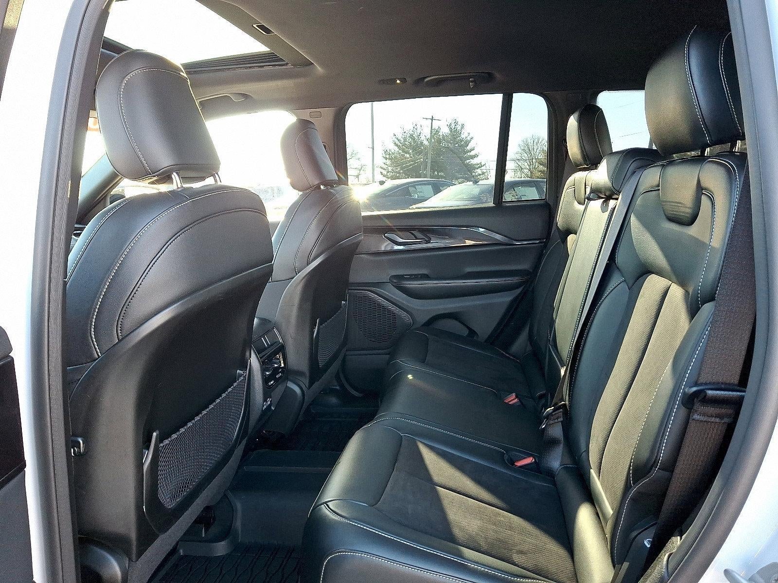 2023 Jeep Grand Cherokee Altitude 4x4