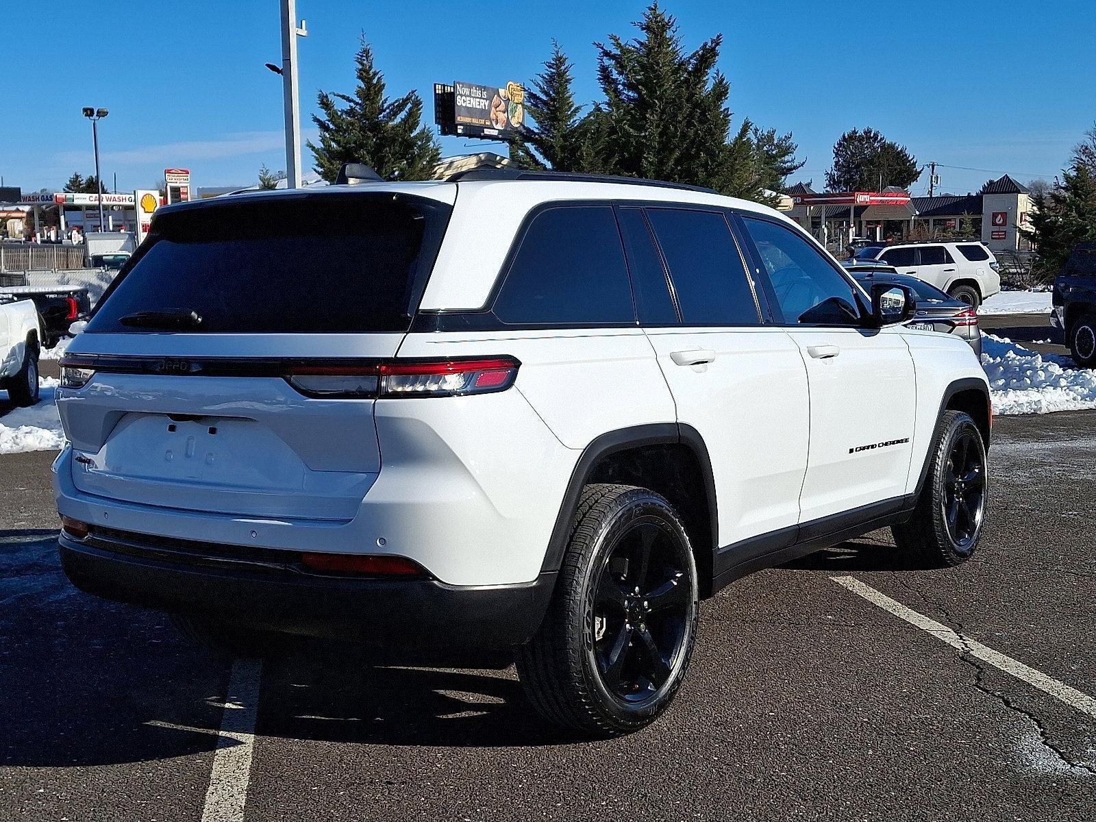 2023 Jeep Grand Cherokee Altitude 4x4