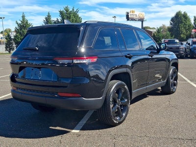 2025 Jeep Grand Cherokee Altitude 4x4