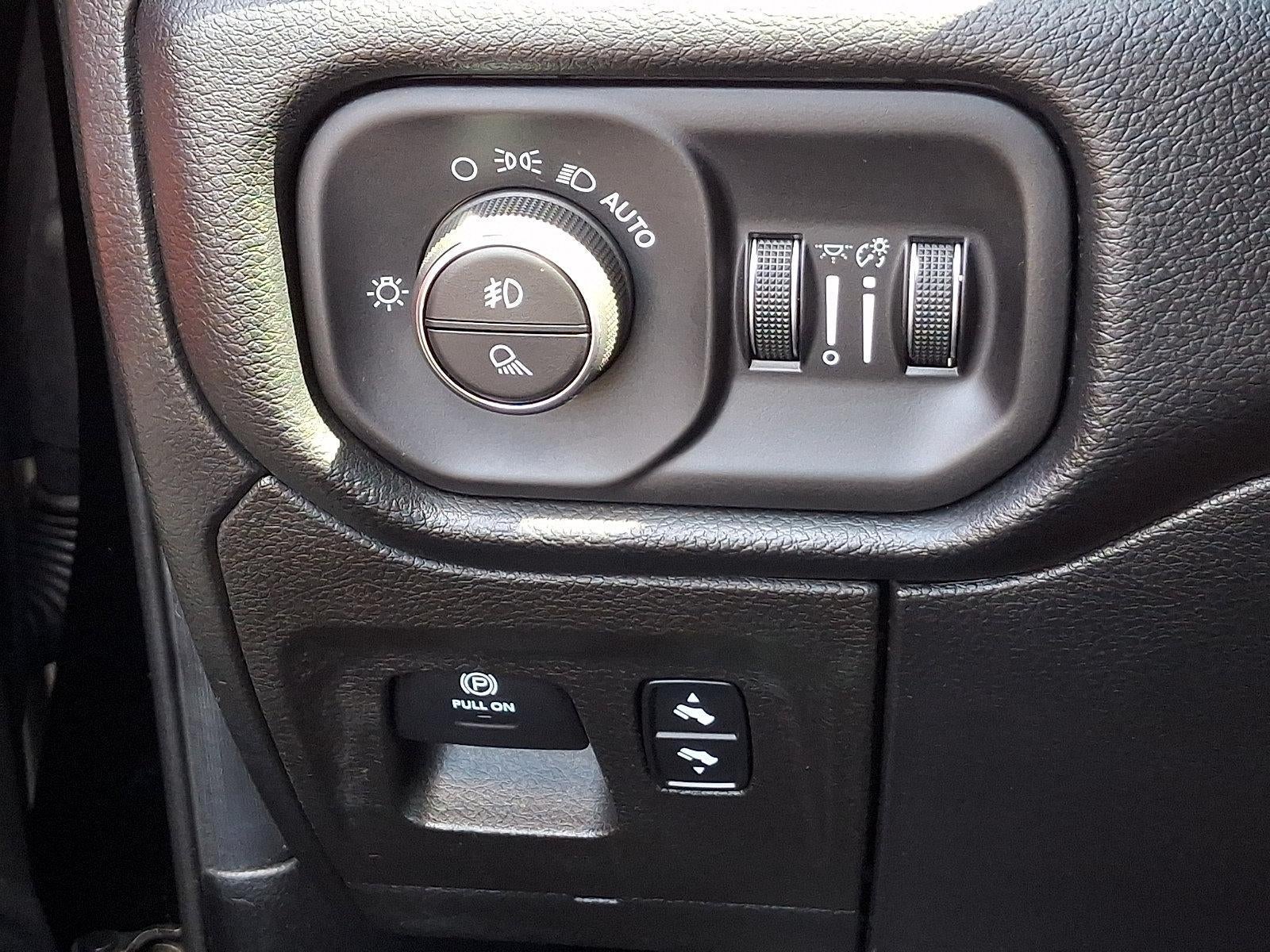 2019 RAM 1500 Rebel 4x4 Quad Cab 6'4" Box