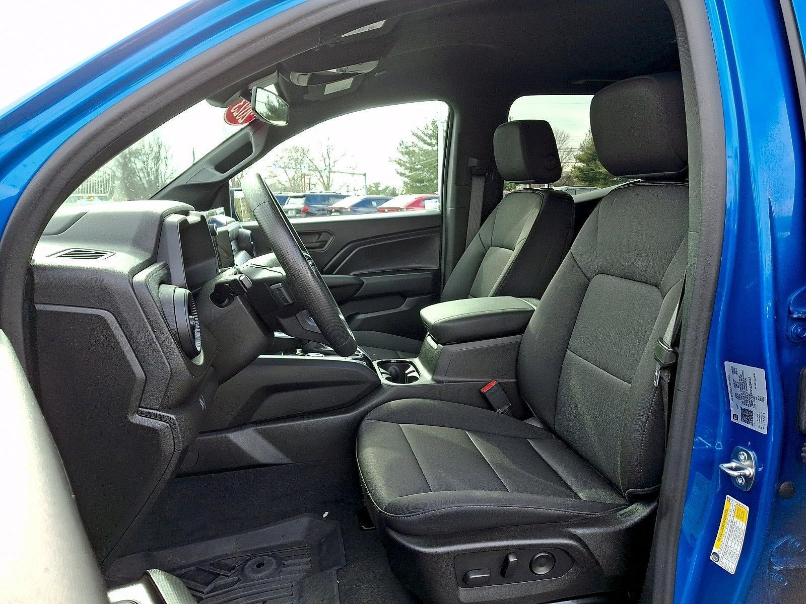 2023 Chevrolet Colorado Crew Cab Short Box 4-Wheel Drive Trail Boss