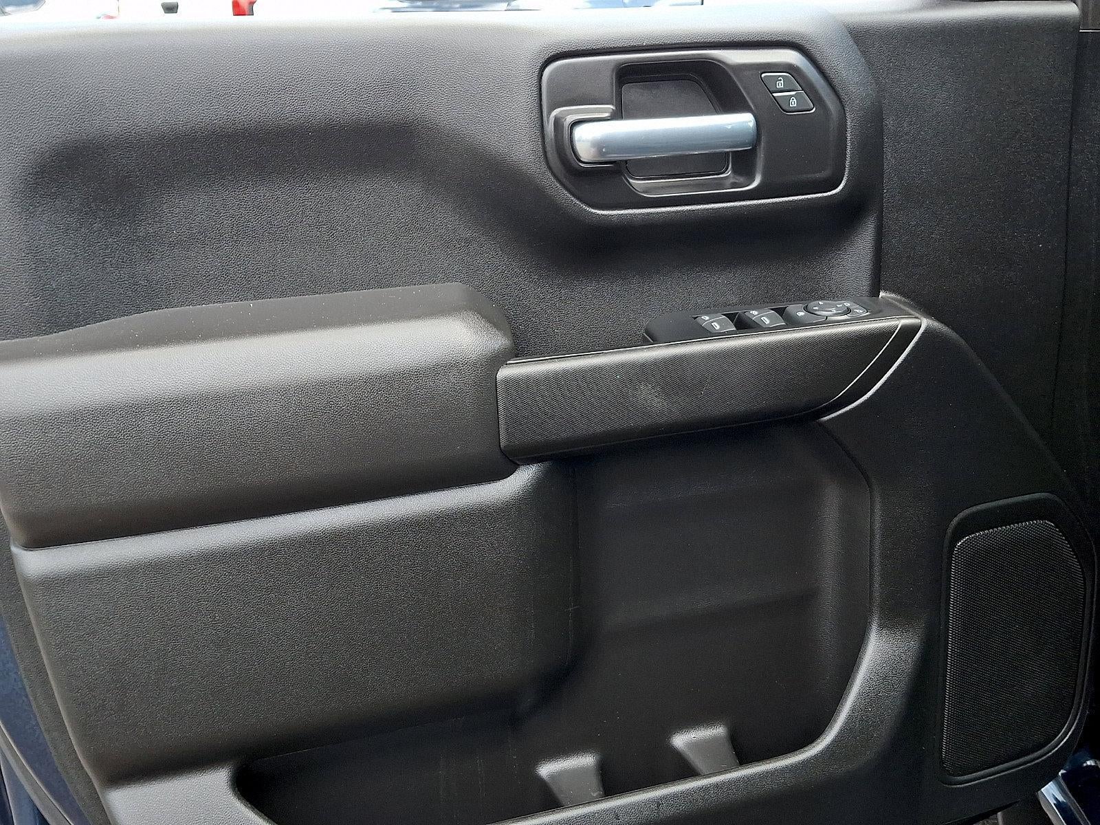 2021 Chevrolet Silverado 1500 Double Cab Standard Box 4-Wheel Drive Custom
