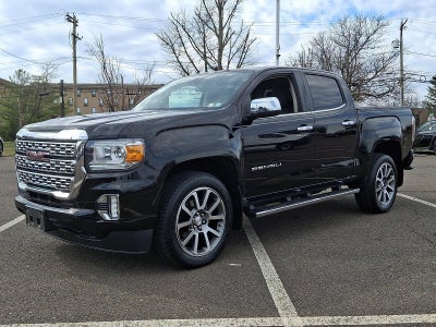 2022 GMC Canyon Crew Cab Short Box 4-Wheel Drive Denali