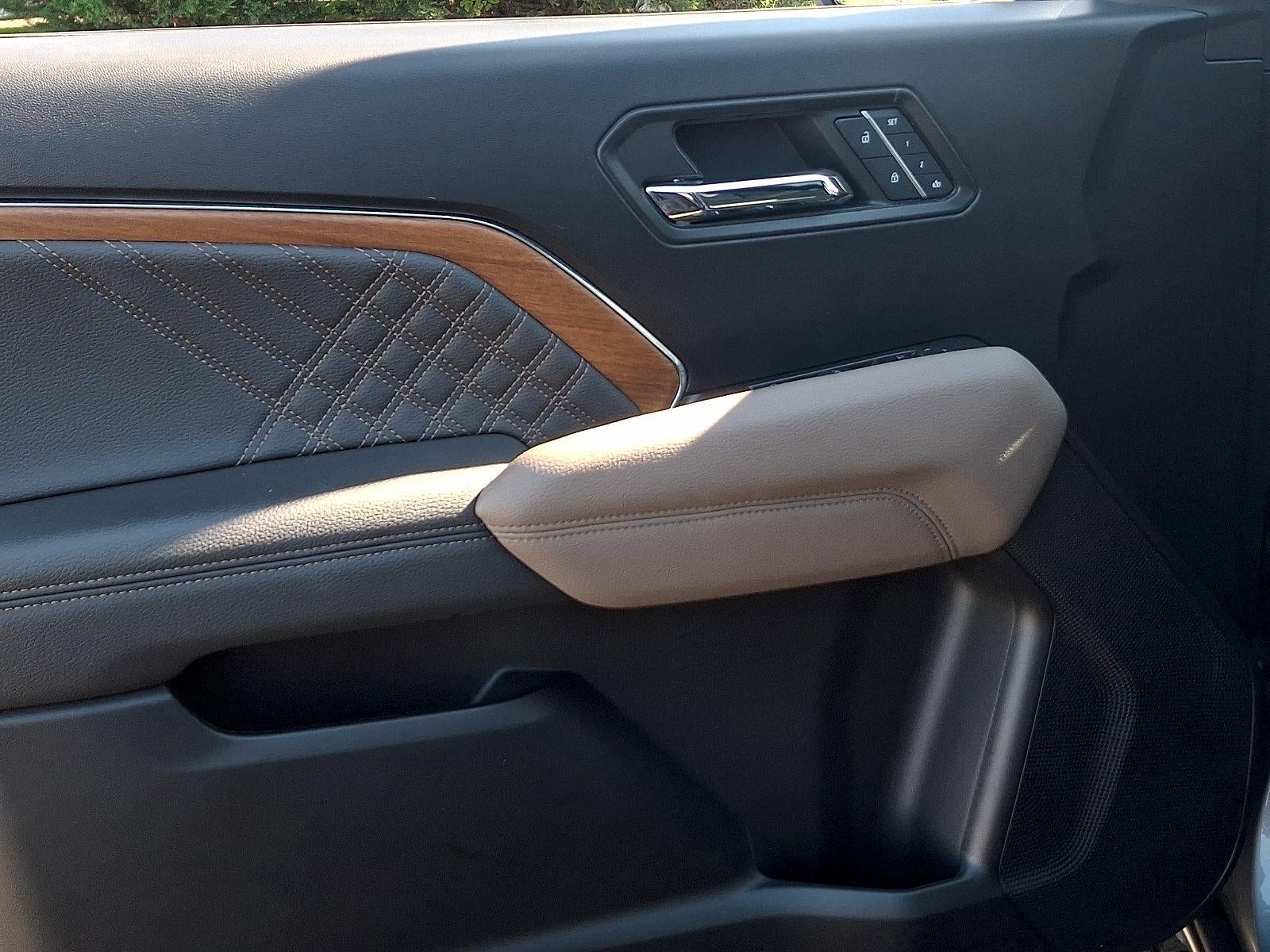 2024 GMC Canyon Crew Cab Short Box 4-Wheel Drive Denali