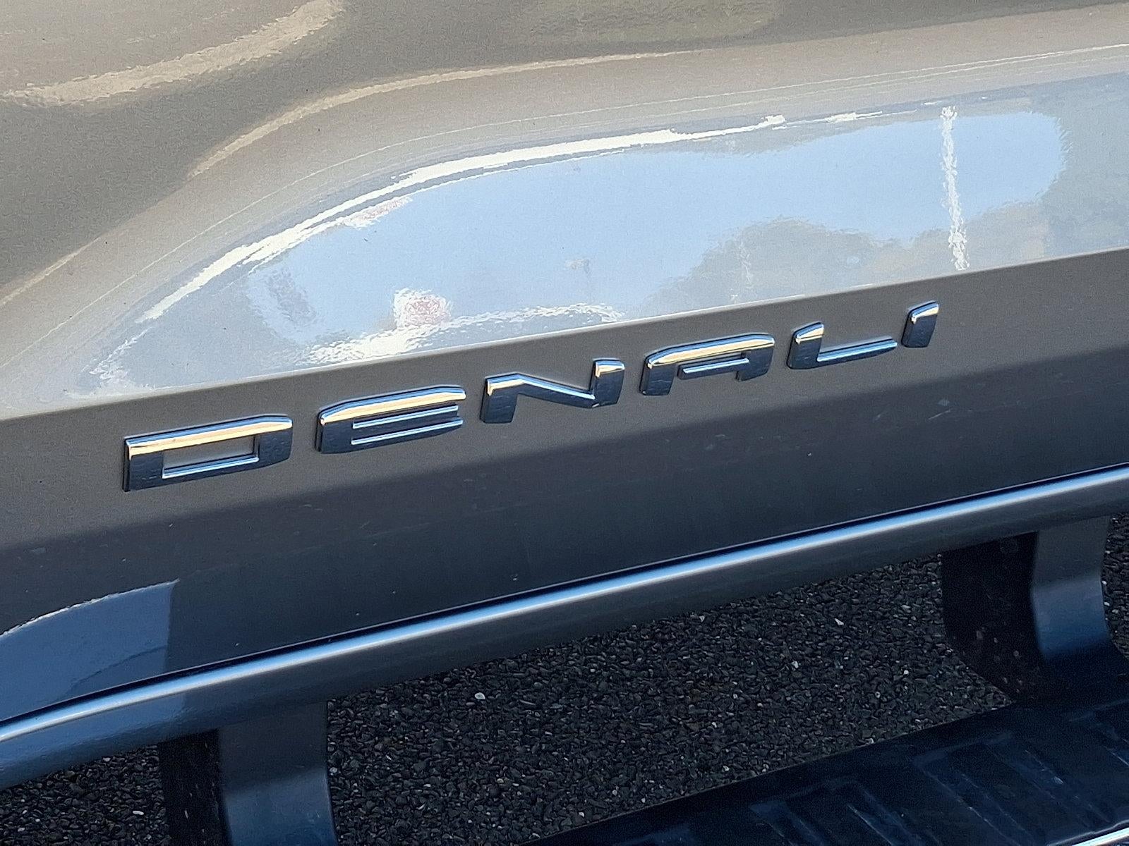 2024 GMC Canyon Crew Cab Short Box 4-Wheel Drive Denali