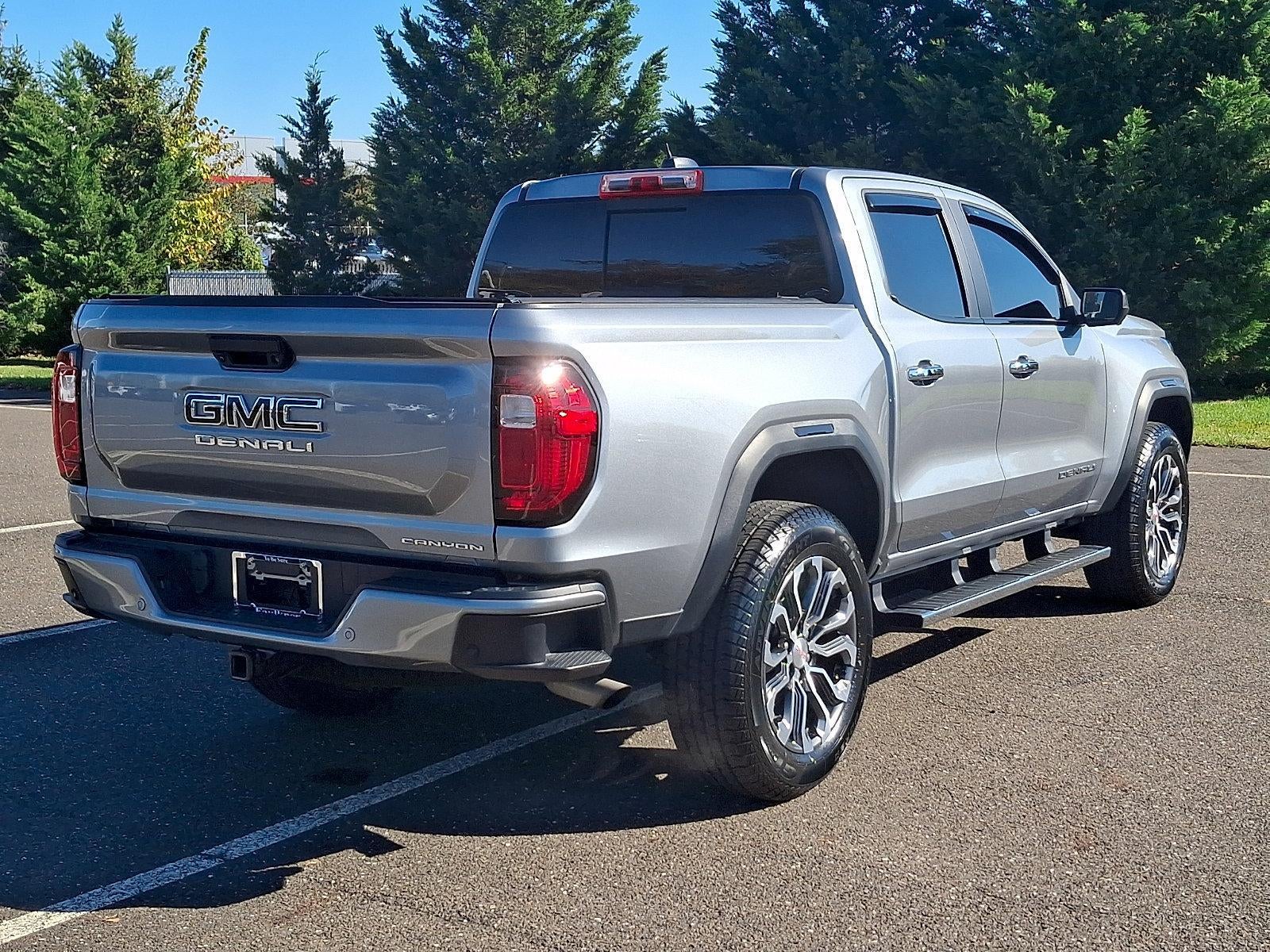 2024 GMC Canyon Crew Cab Short Box 4-Wheel Drive Denali
