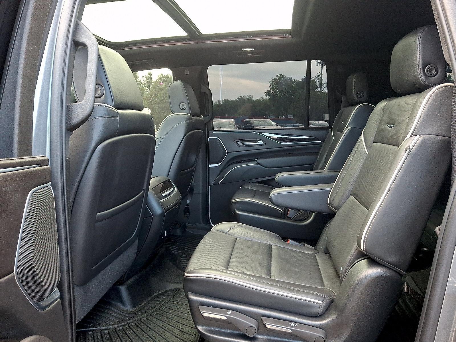 2022 Cadillac Escalade ESV 4WD Sport