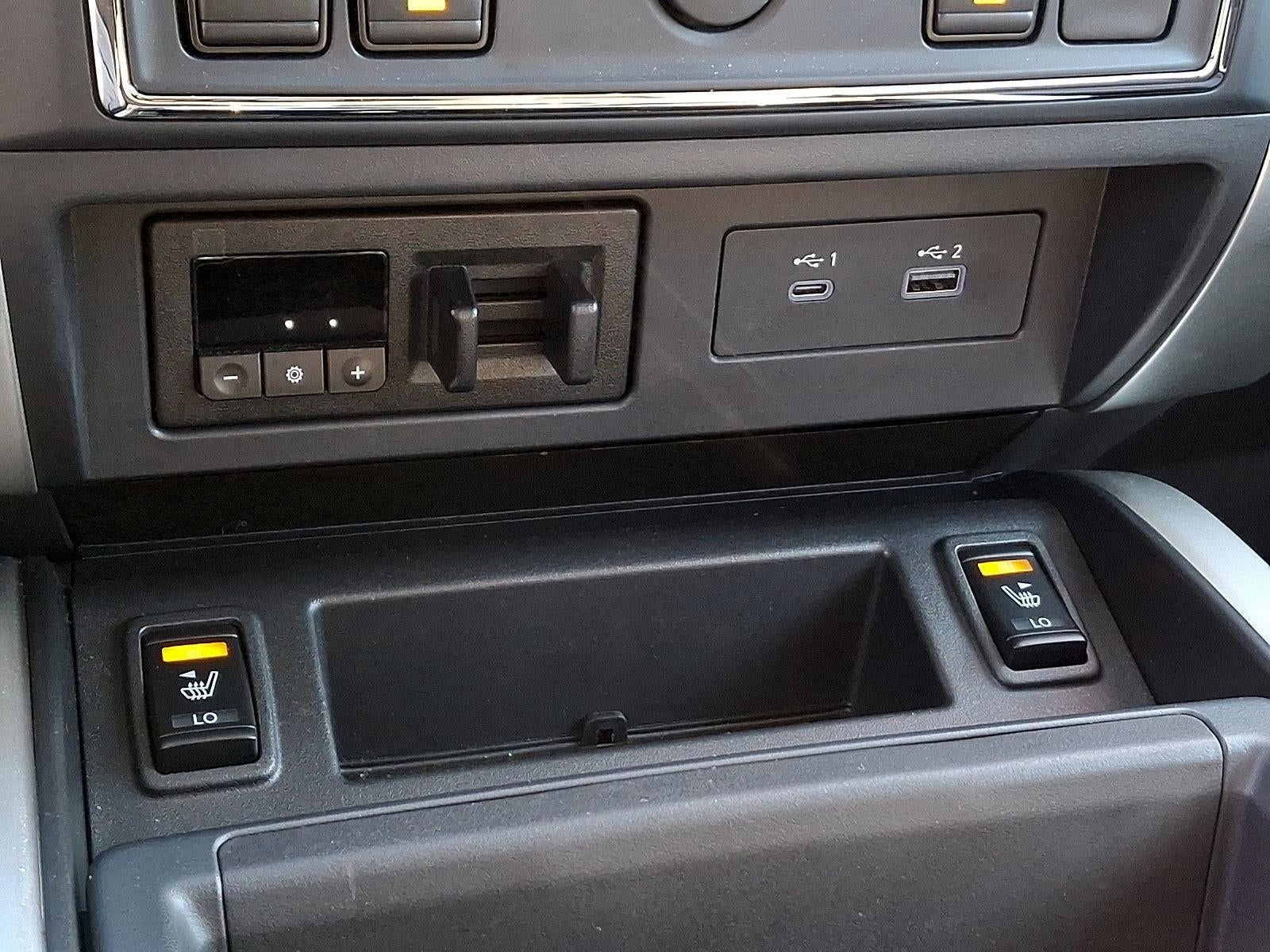 2021 Nissan Titan 4x4 Crew Cab SV