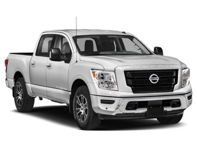 2021 Nissan Titan 4x4 Crew Cab SV