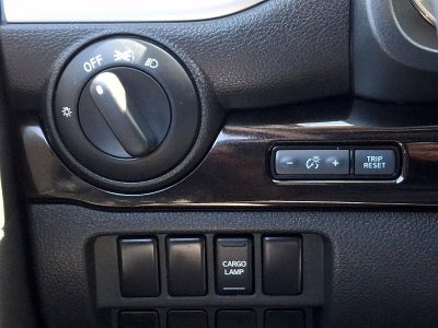 2019 Nissan Titan 4x4 Crew Cab SV