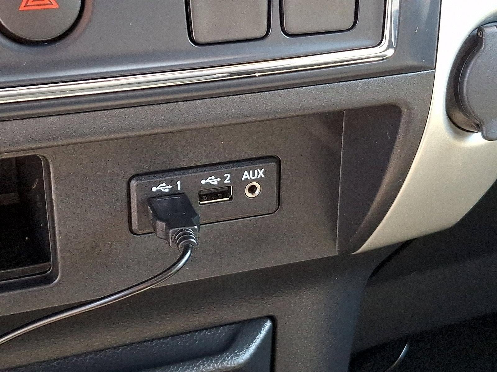 2019 Nissan Titan 4x4 Crew Cab SV