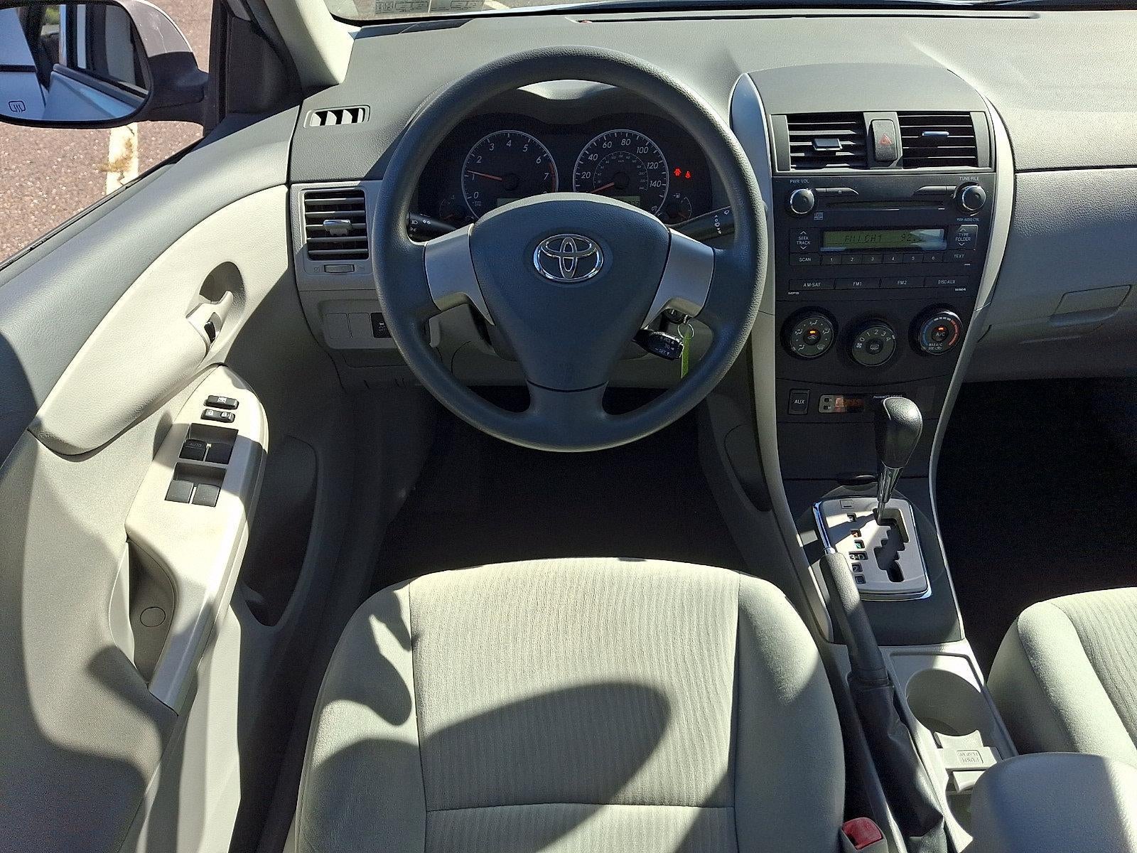 2010 Toyota Corolla 4dr Sdn Auto LE (Natl)