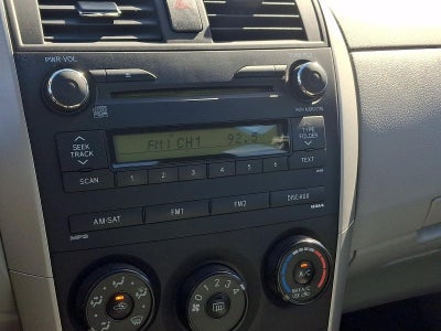 2010 Toyota Corolla 4dr Sdn Auto LE (Natl)