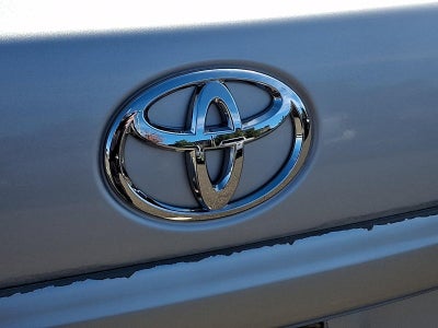 2010 Toyota Corolla 4dr Sdn Auto LE (Natl)