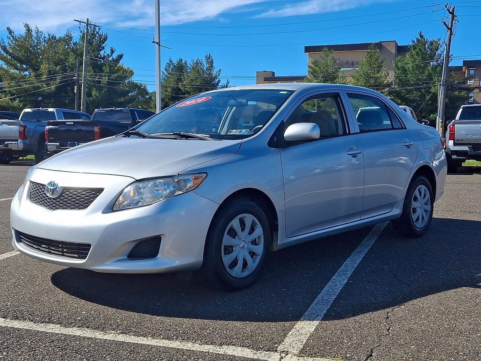 2010 Toyota Corolla 4dr Sdn Auto LE (Natl)