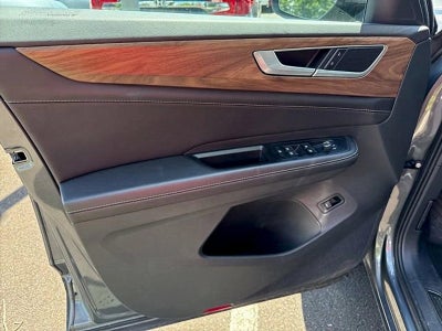 2025 Volkswagen Atlas 2.0T SE w/Technology FWD