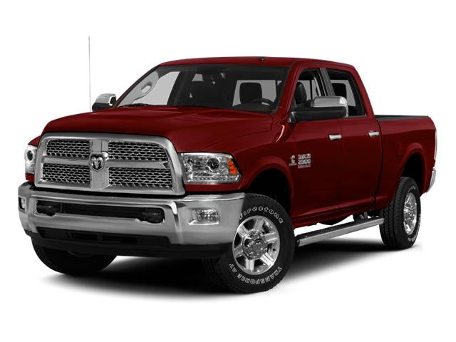 2014 RAM 2500 4WD Crew Cab 6.4 Ft Box SLT