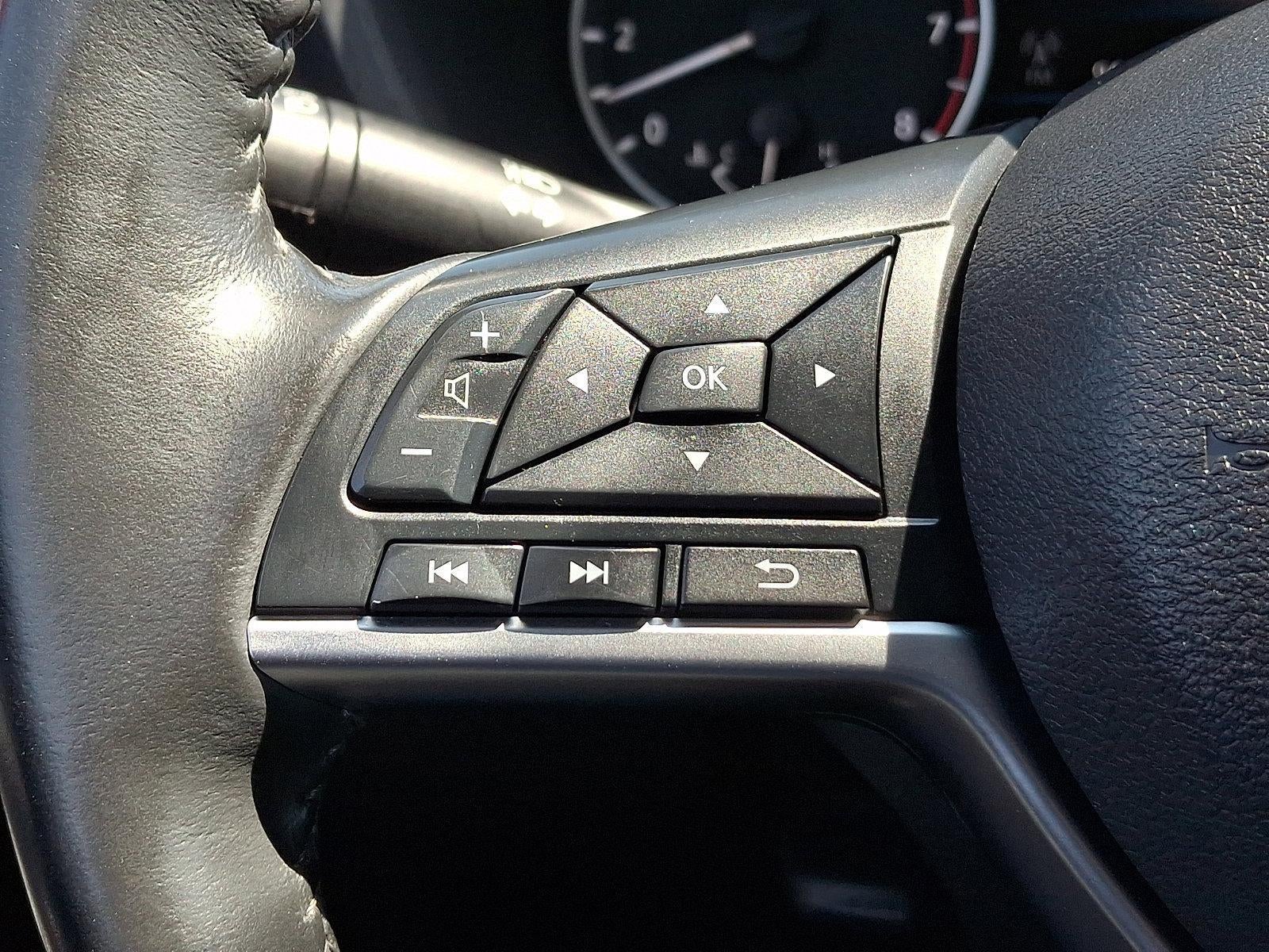 2021 Nissan Sentra SV CVT