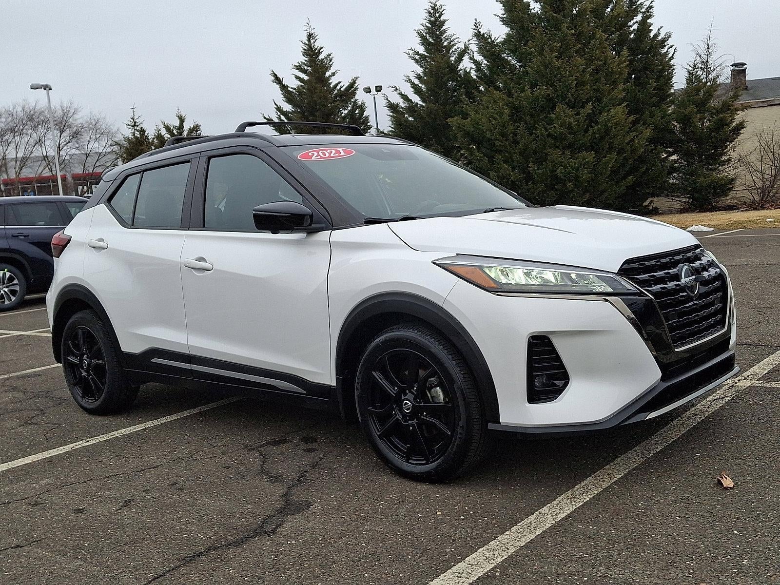 2021 Nissan Kicks SR FWD