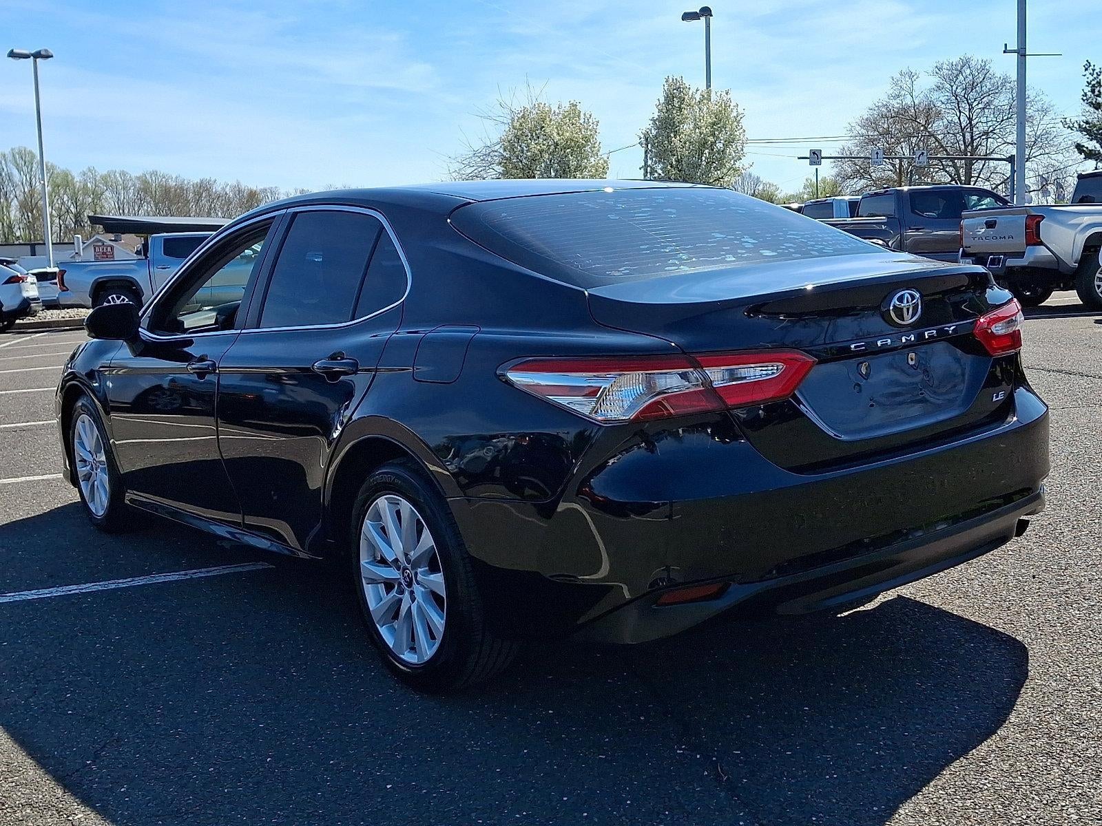 2018 Toyota Camry LE Auto (Natl)