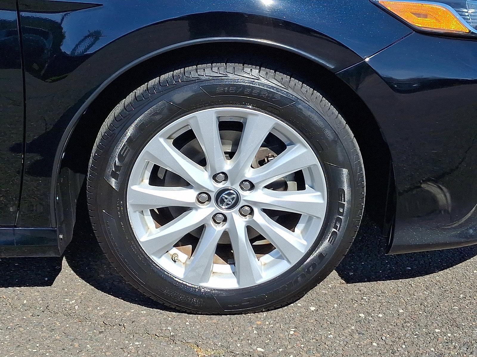 2018 Toyota Camry LE Auto (Natl)