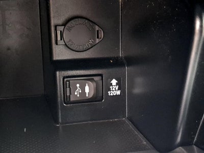 2014 Toyota Camry 2014.5 4dr Sdn I4 Auto SE (Natl)