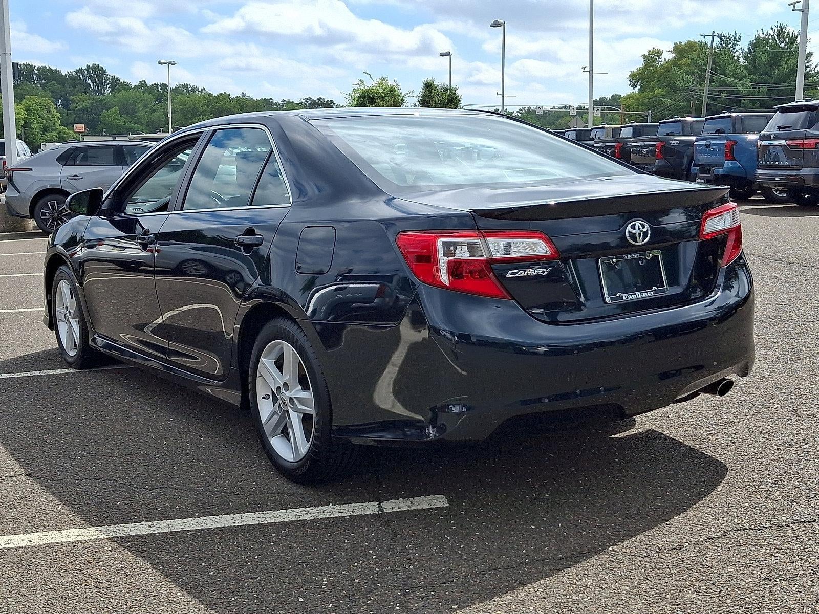 2014 Toyota Camry 2014.5 4dr Sdn I4 Auto SE (Natl)