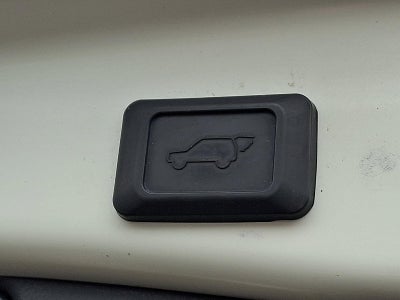 2022 Toyota RAV4 Hybrid SE AWD (Natl)