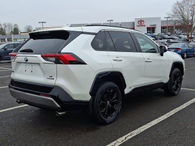 2022 Toyota RAV4 Hybrid SE AWD (Natl)