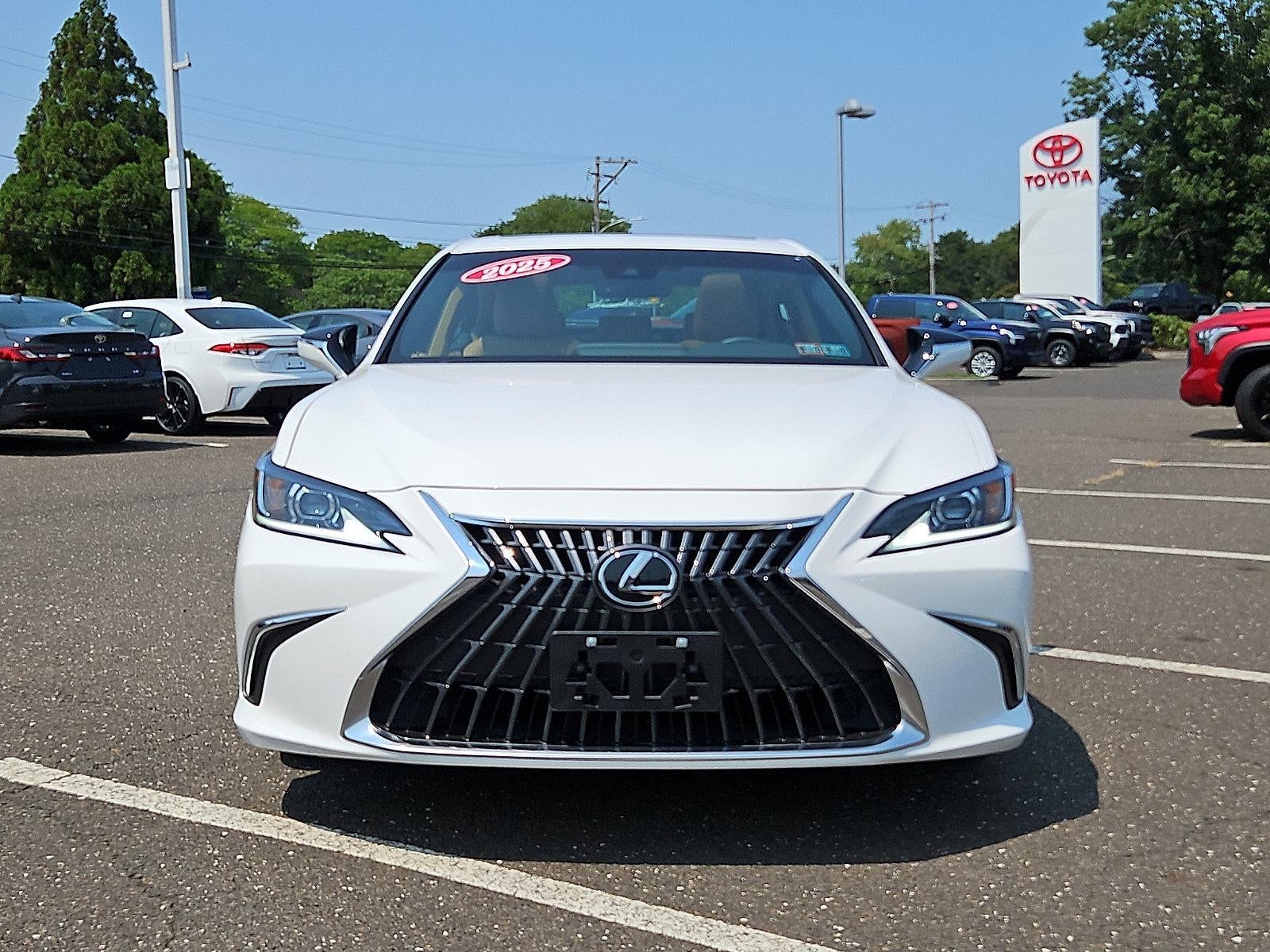 2025 Lexus ES 350 FWD