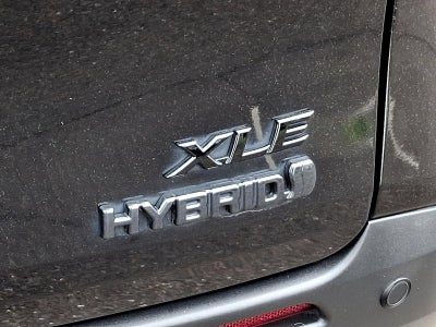 2023 Toyota Sienna Woodland Edition AWD 7-Passenger (Natl)