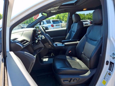 2023 Toyota Sienna XSE AWD 7-Passenger (Natl)