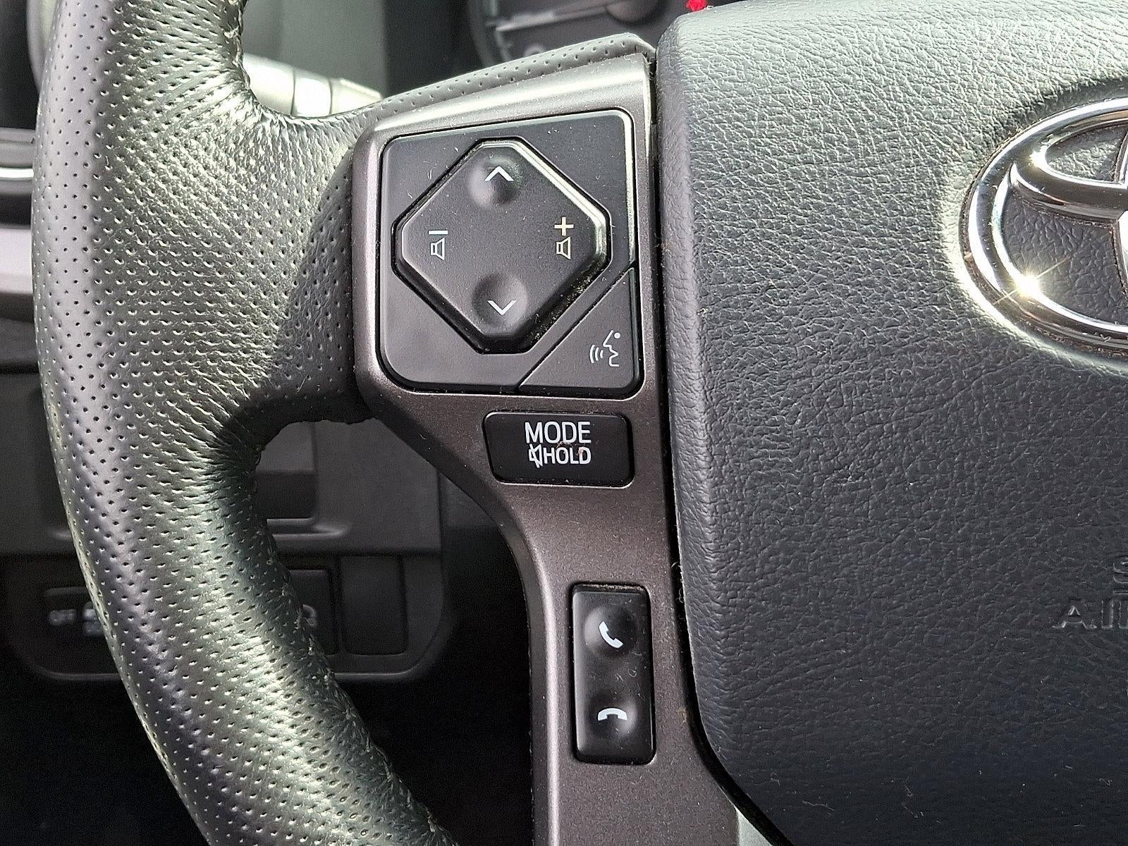 2019 Toyota Tacoma 4WD 4WD TRD Off Road Double Cab 5' Bed V6 AT (Natl)