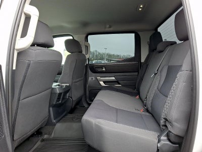 2022 Toyota Tundra 4WD 4WD SR5 CrewMax 5.5' Bed (SE)