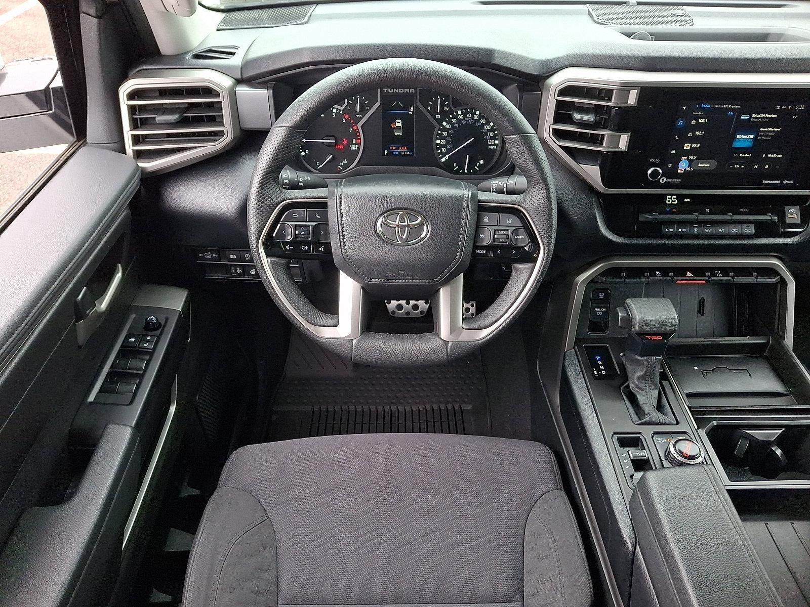 2022 Toyota Tundra 4WD 4WD SR5 CrewMax 5.5' Bed (SE)