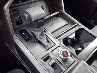 2022 Toyota Tundra 4WD 4WD SR5 CrewMax 5.5' Bed (SE)