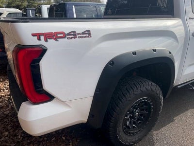 2022 Toyota Tundra 4WD 4WD SR5 CrewMax 5.5' Bed (SE)